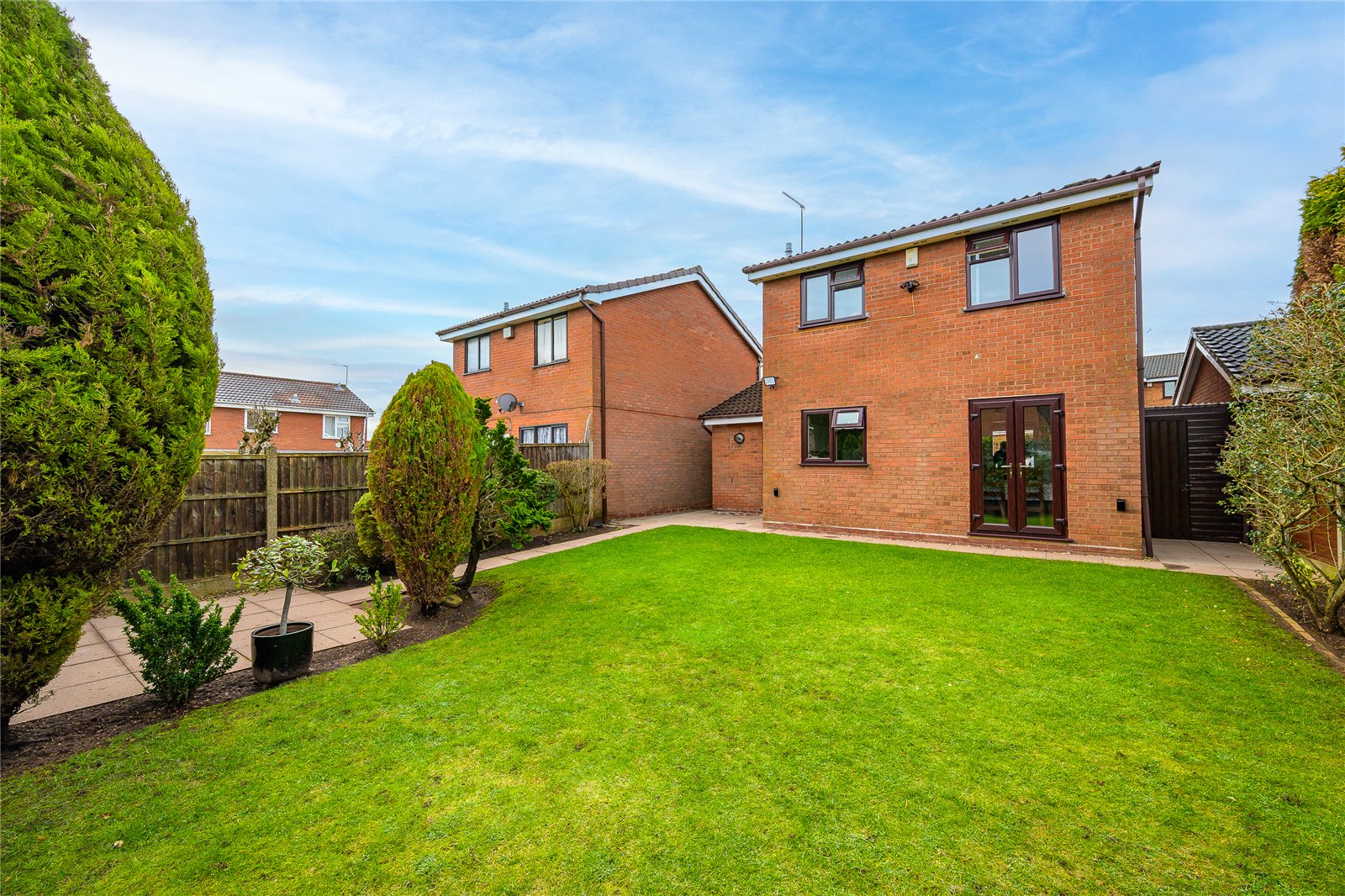 Elwells Close, Bilston, West Midlands, WV14 - DB Roberts
