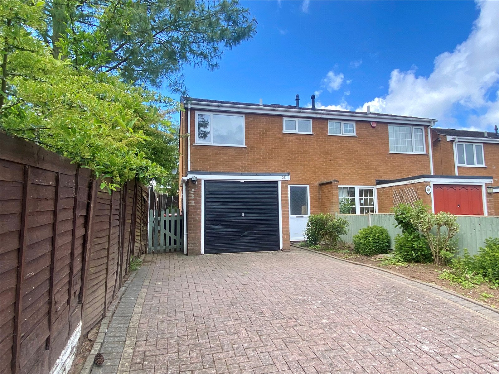 Selkirk Drive, Sutton Hill, Telford, TF7 - DB Roberts