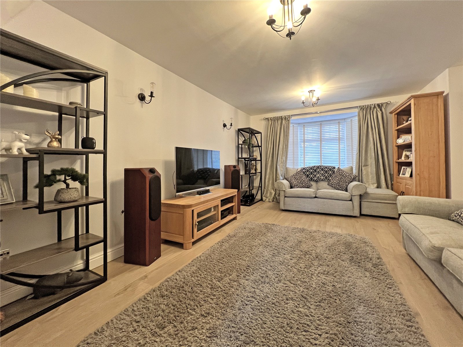 Eltham Drive, Priorslee, Telford, TF2 - DB Roberts