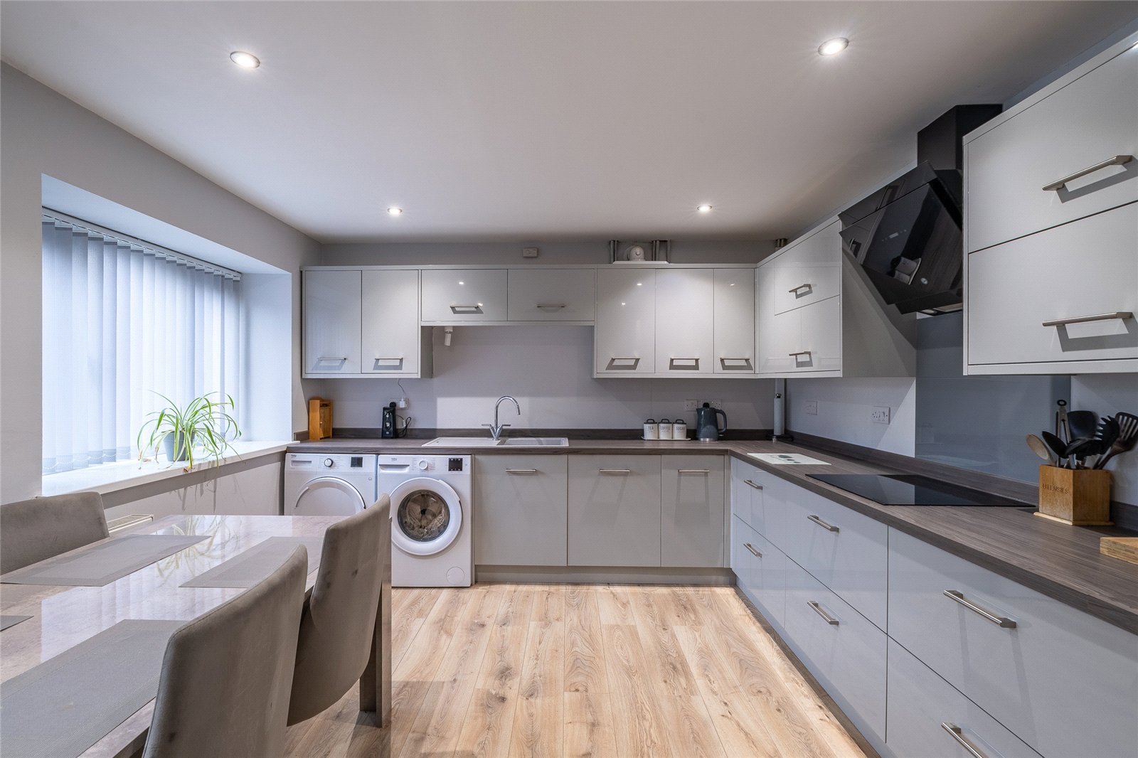 Ferndale Drive, Priorslee, Telford, TF2 - DB Roberts