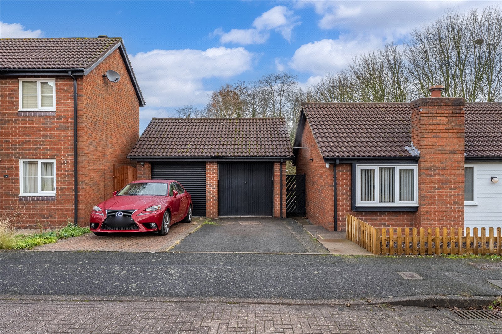 Ferndale Drive, Priorslee, Telford, TF2 - DB Roberts