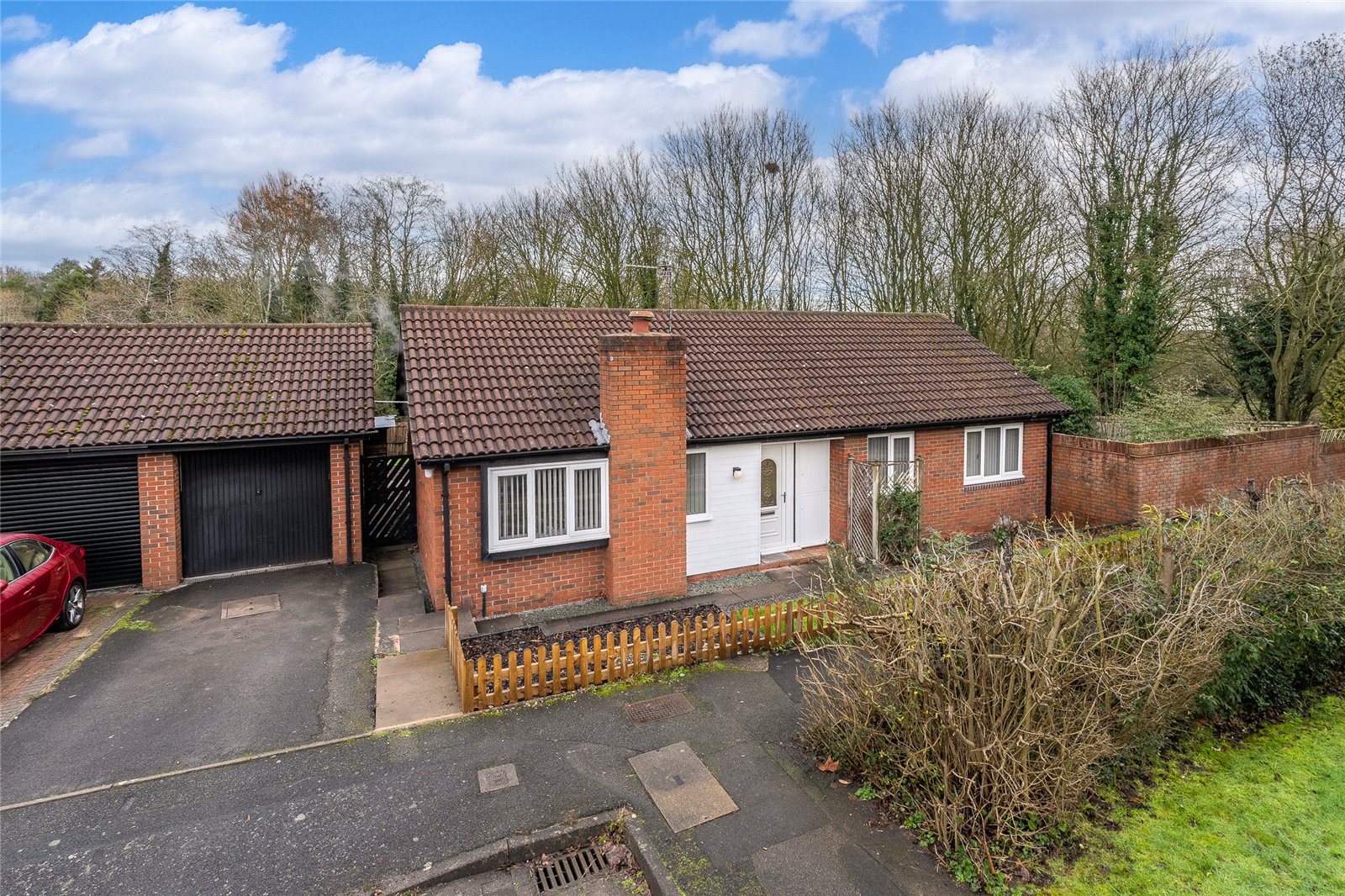 Ferndale Drive, Priorslee, Telford, TF2 - DB Roberts