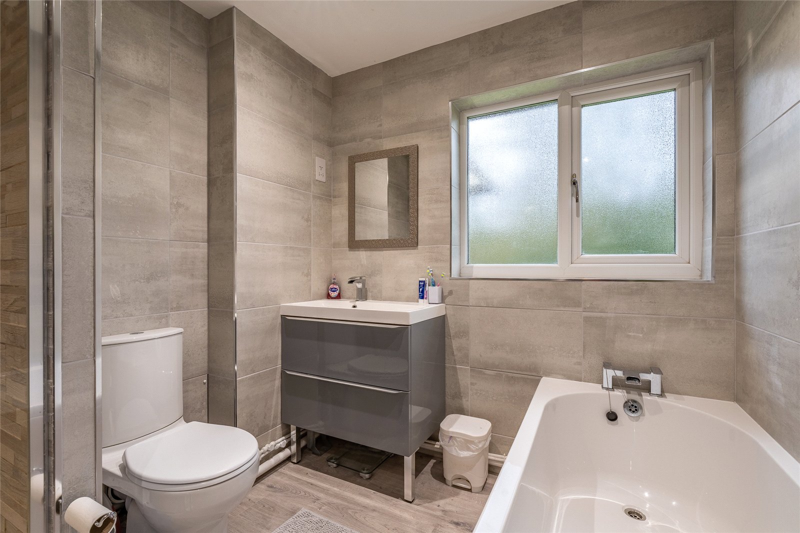 Ferndale Drive, Priorslee, Telford, TF2 - DB Roberts