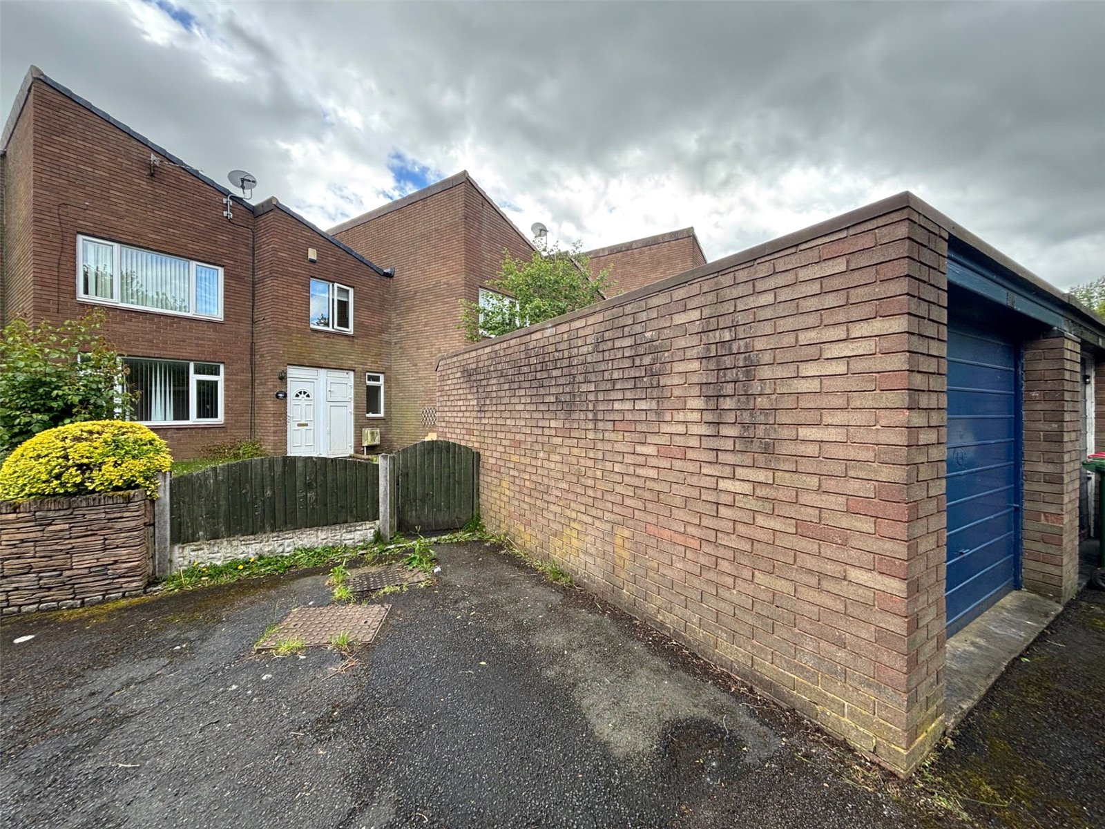 Deercote, Hollinswood, Telford, TF3 - DB Roberts