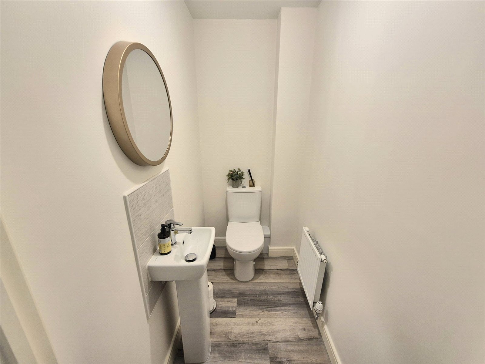 Husselbee Crescent, Lawley Bank, Telford, TF4 - DB Roberts