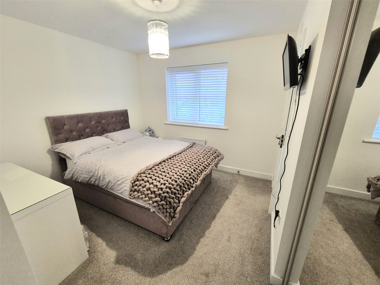 Husselbee Crescent, Lawley Bank, Telford, TF4 - DB Roberts