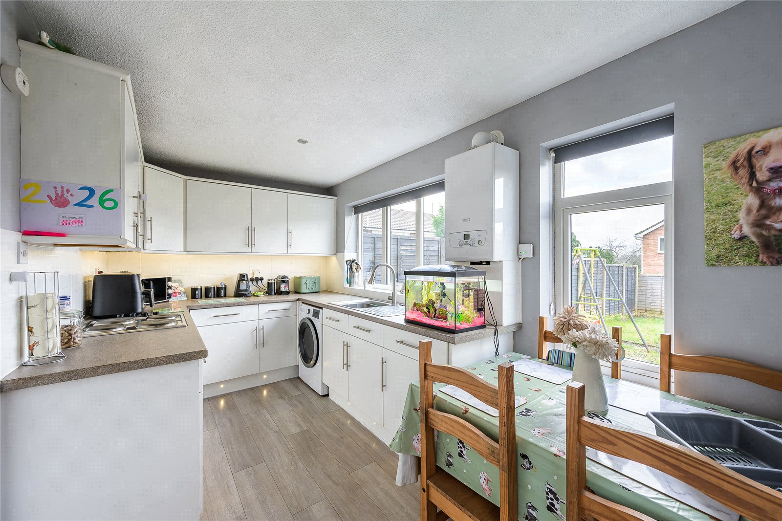 Walker Crescent, St. Georges, Telford, TF2 - DB Roberts