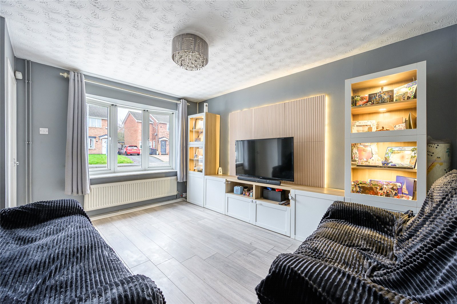 Walker Crescent, St. Georges, Telford, TF2 - DB Roberts