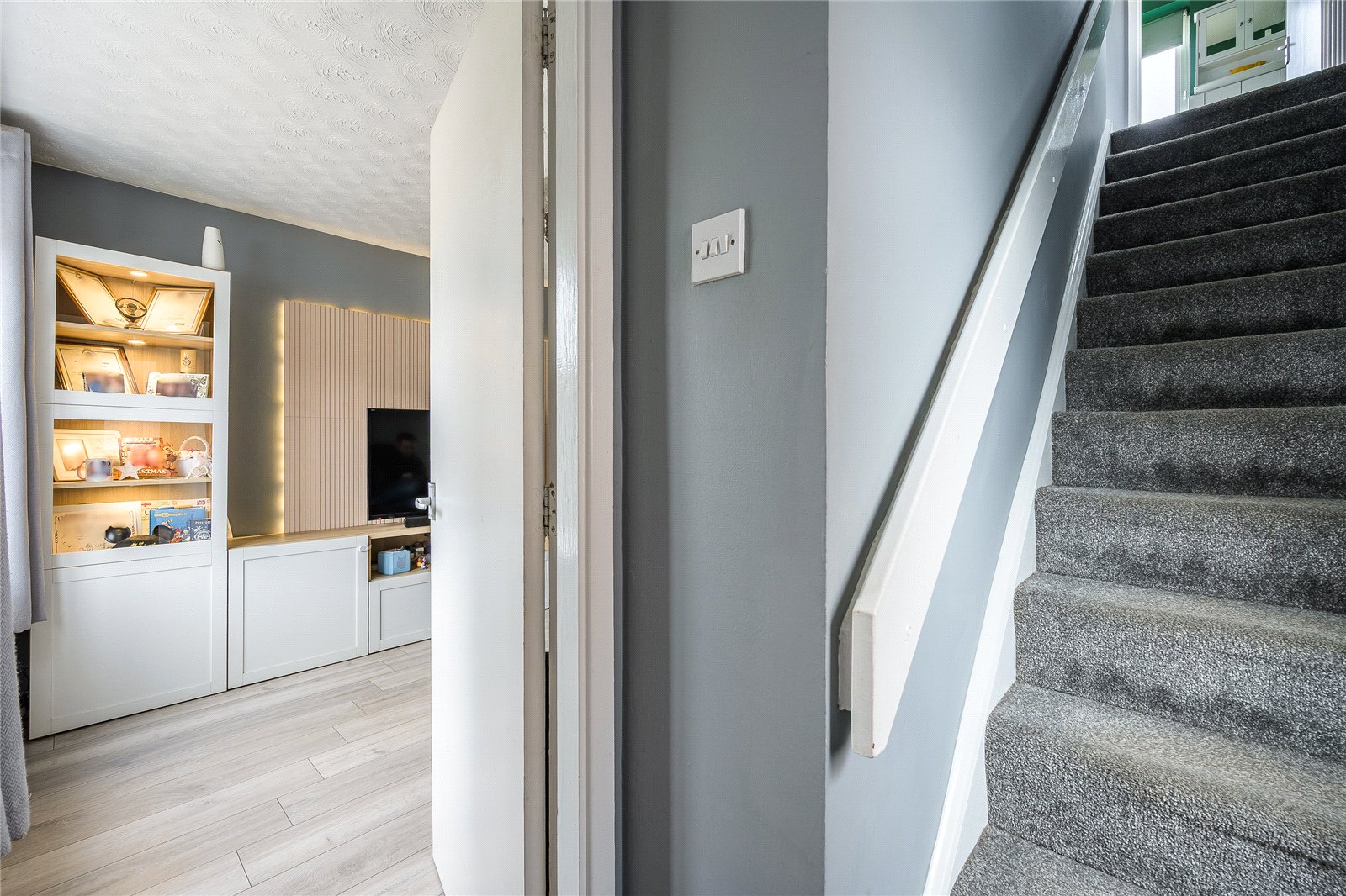 Walker Crescent, St. Georges, Telford, TF2 - DB Roberts