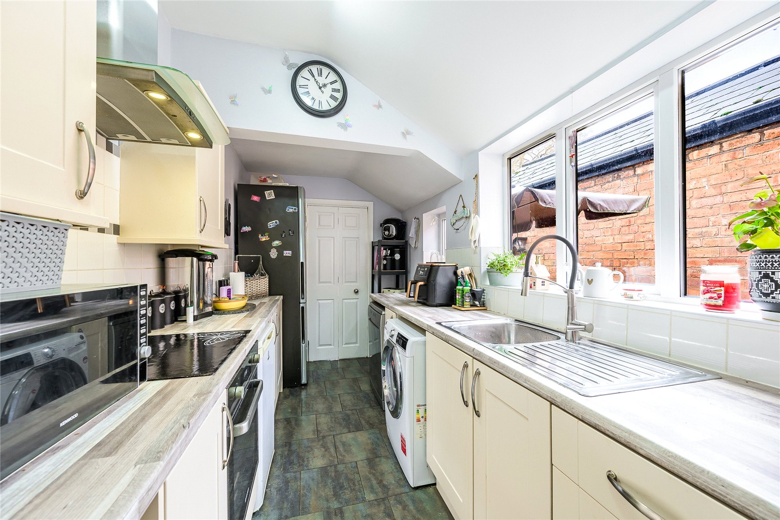 Waverley Road, Wednesbury, Walsall, WS10 - DB Roberts