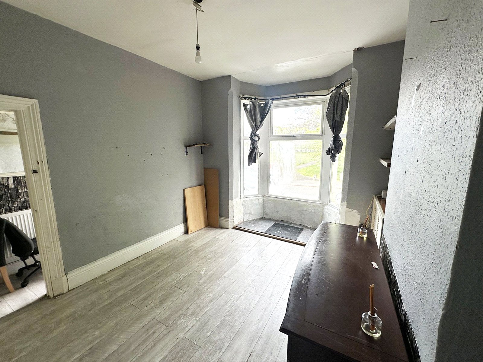 Francis Street, Dunstall Hill, Wolverhampton, WV1 - DB Roberts