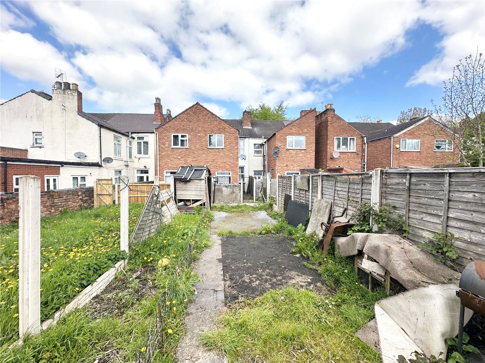 Francis Street, Dunstall Hill, Wolverhampton, WV1 - DB Roberts