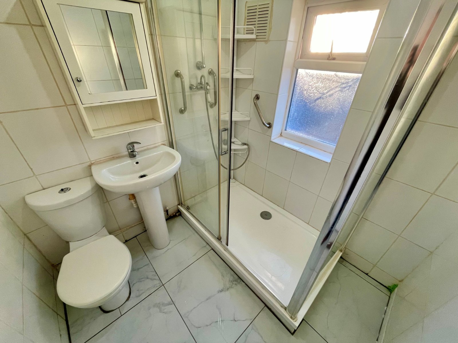 Cadle Road, Wolverhampton, West Midlands, WV10 - DB Roberts