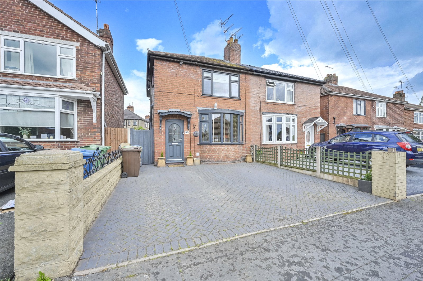 First Avenue, Stafford, Staffordshire, ST16 - DB Roberts