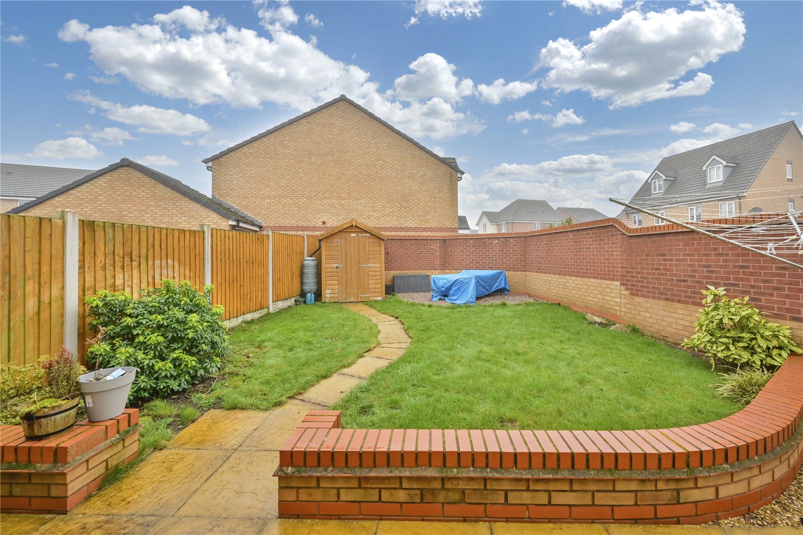 Newbold Drive, Marston Grange, Stafford, ST16 - DB Roberts