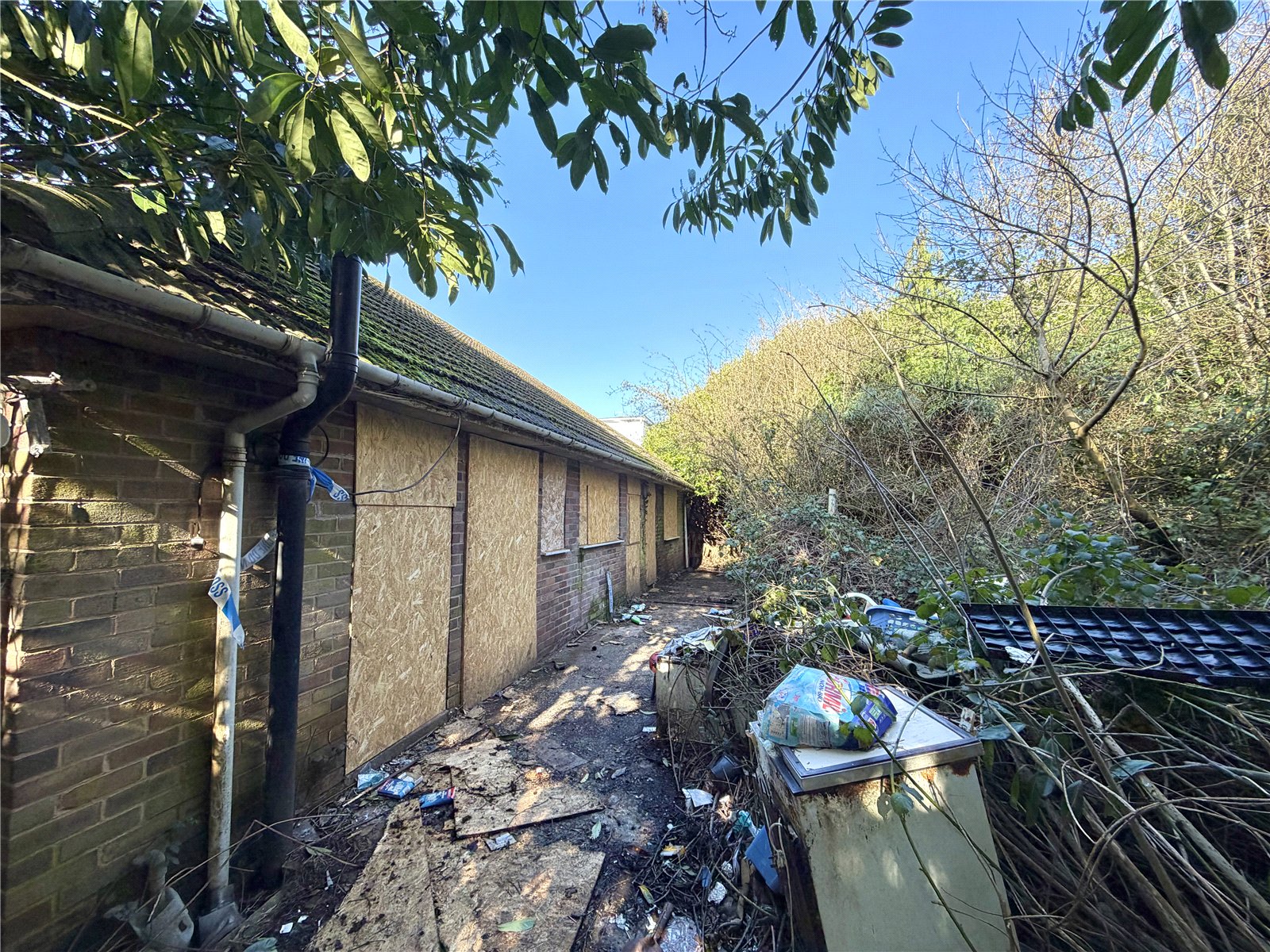 Withington Close, Oakengates, Telford, TF2 - DB Roberts