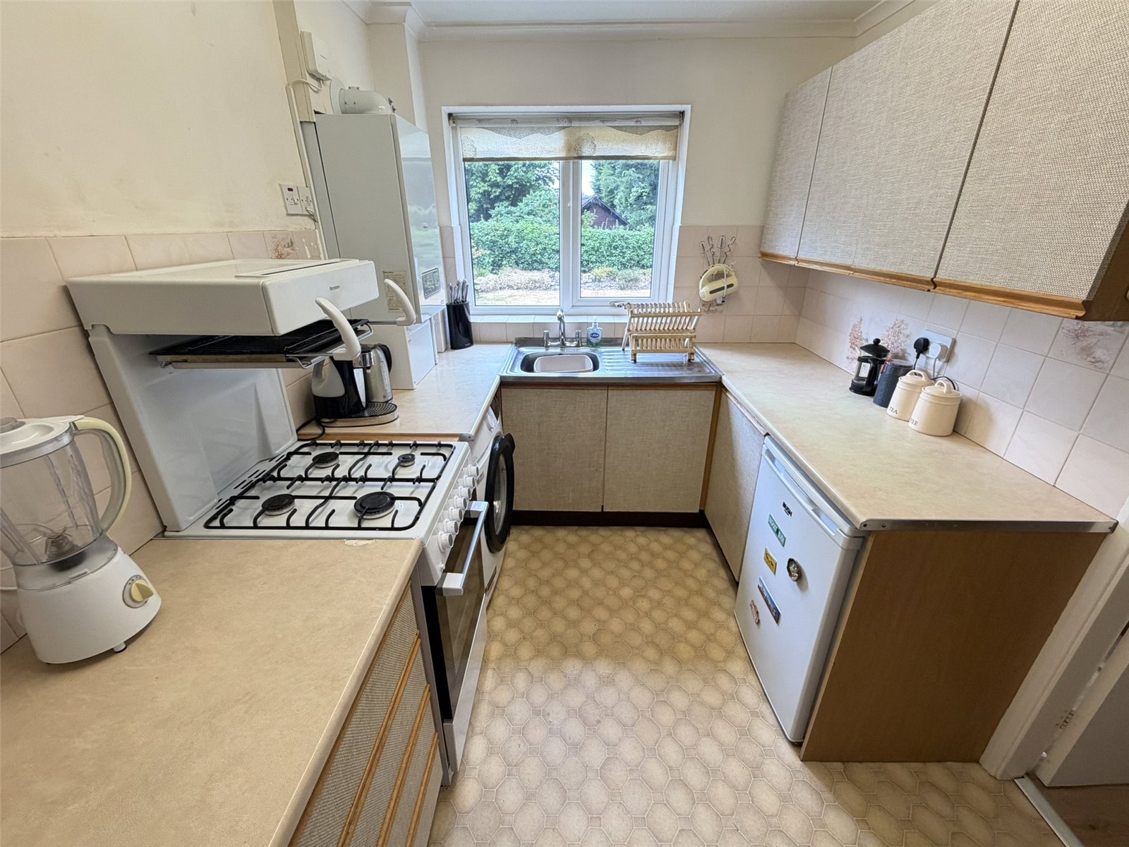 Abbotts Close, Wombridge, Telford, TF2 - DB Roberts