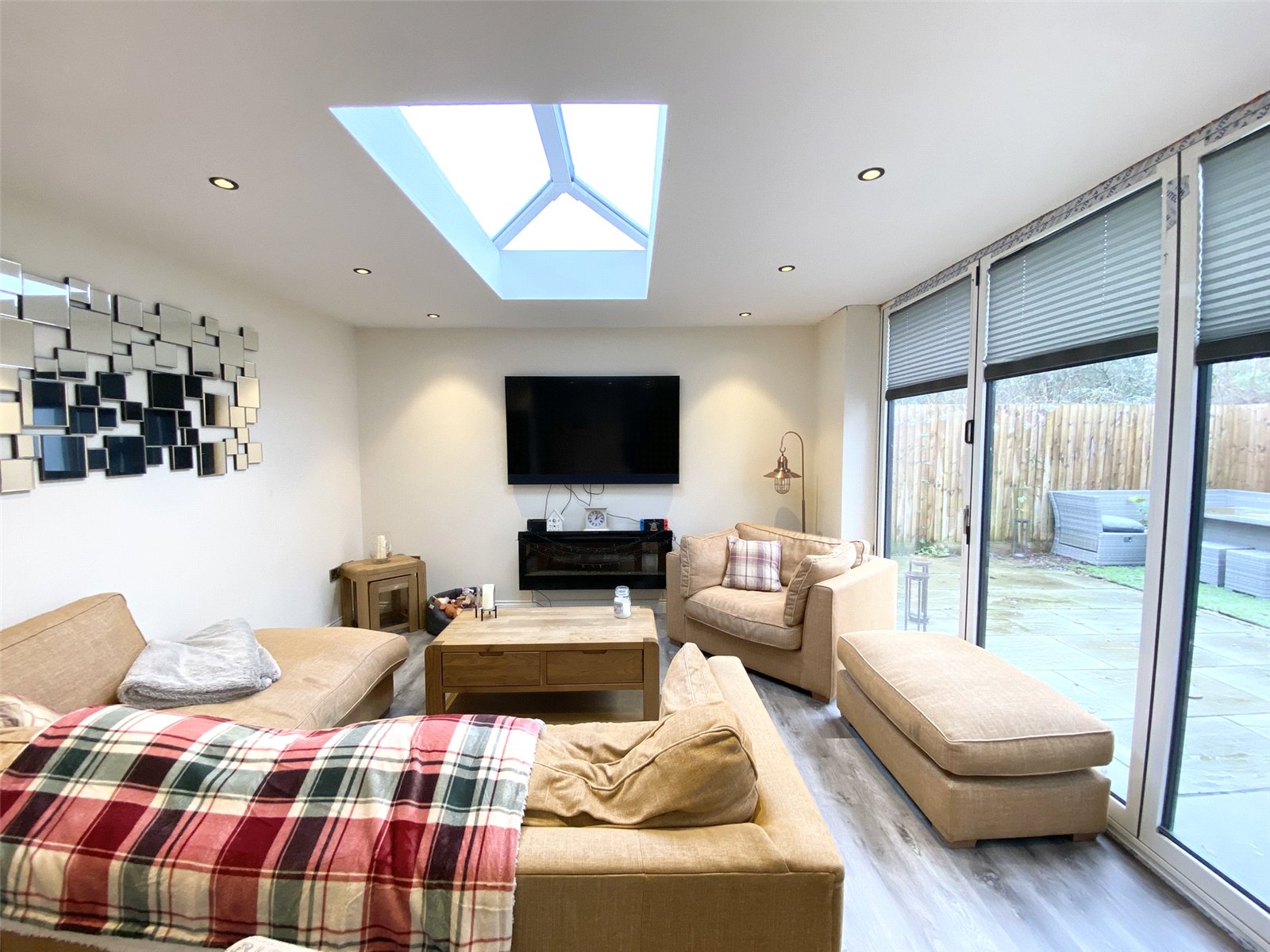 Hama Drive, Oakengates, Telford, TF2 - DB Roberts