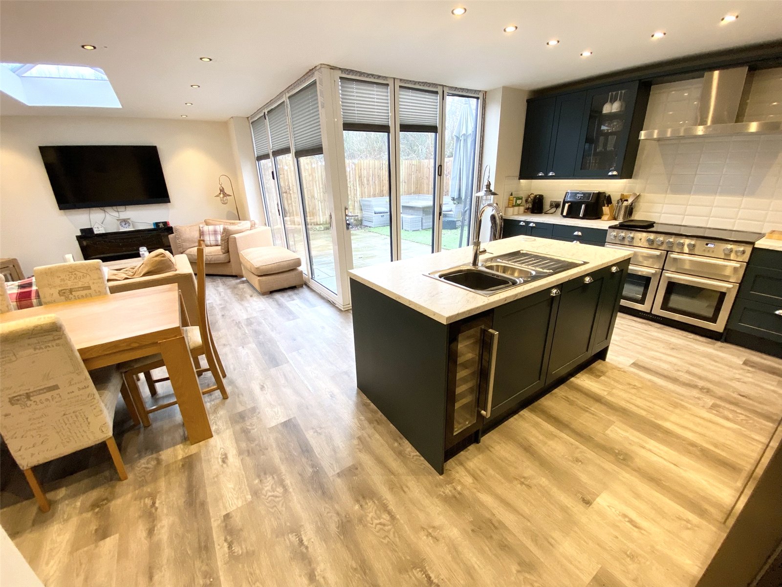 Hama Drive, Oakengates, Telford, TF2 - DB Roberts