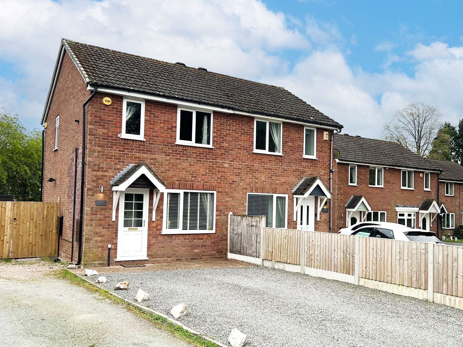 Hawthorne Close, Ketley Bank, Telford, TF2 - DB Roberts