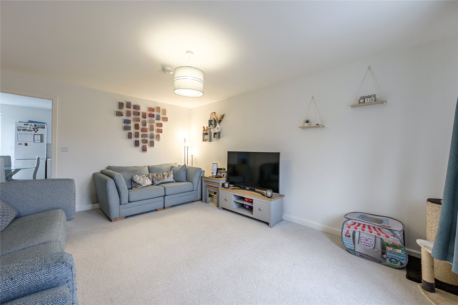 Billars Close, Codsall, Wolverhampton, WV8 - DB Roberts