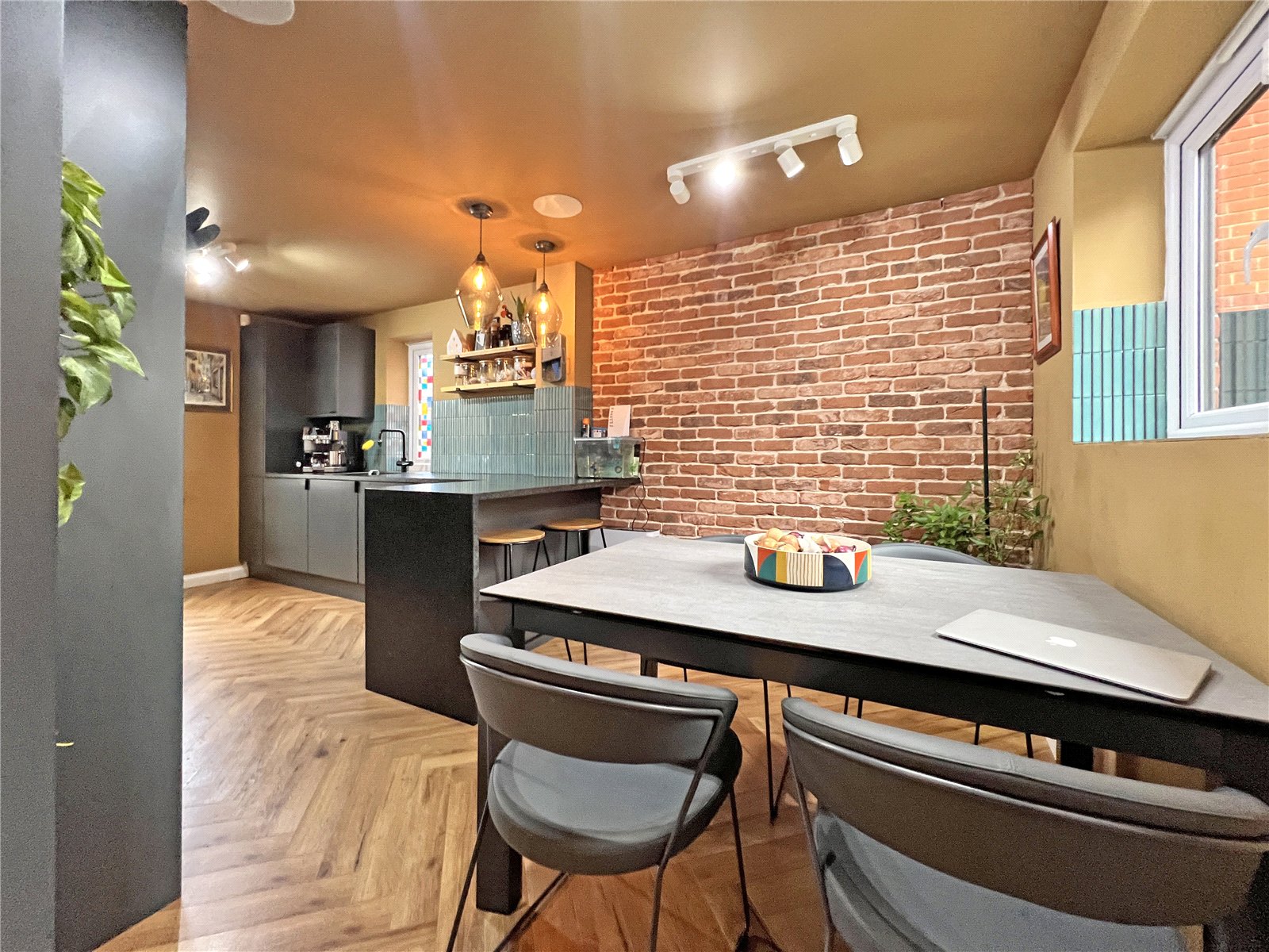 Cheshires Way, Lawley, Telford, TF3 - DB Roberts