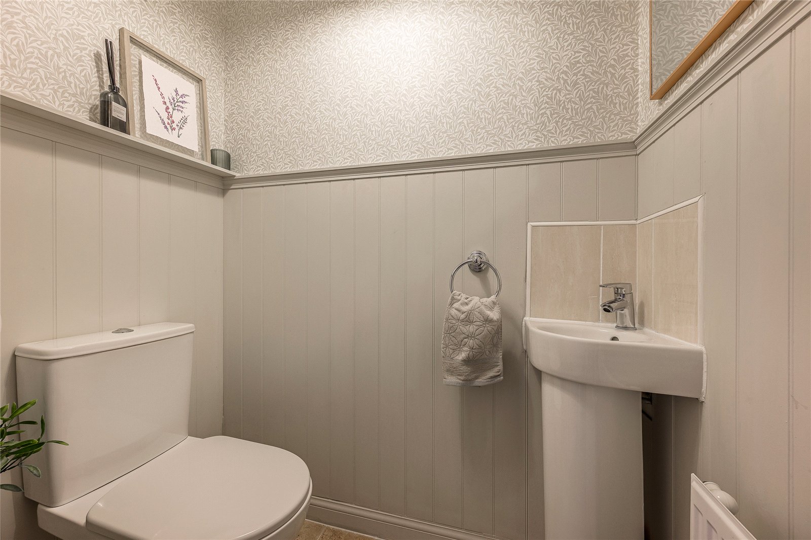 Croft Gardens, Wolverhampton, West Midlands, WV10 - DB Roberts