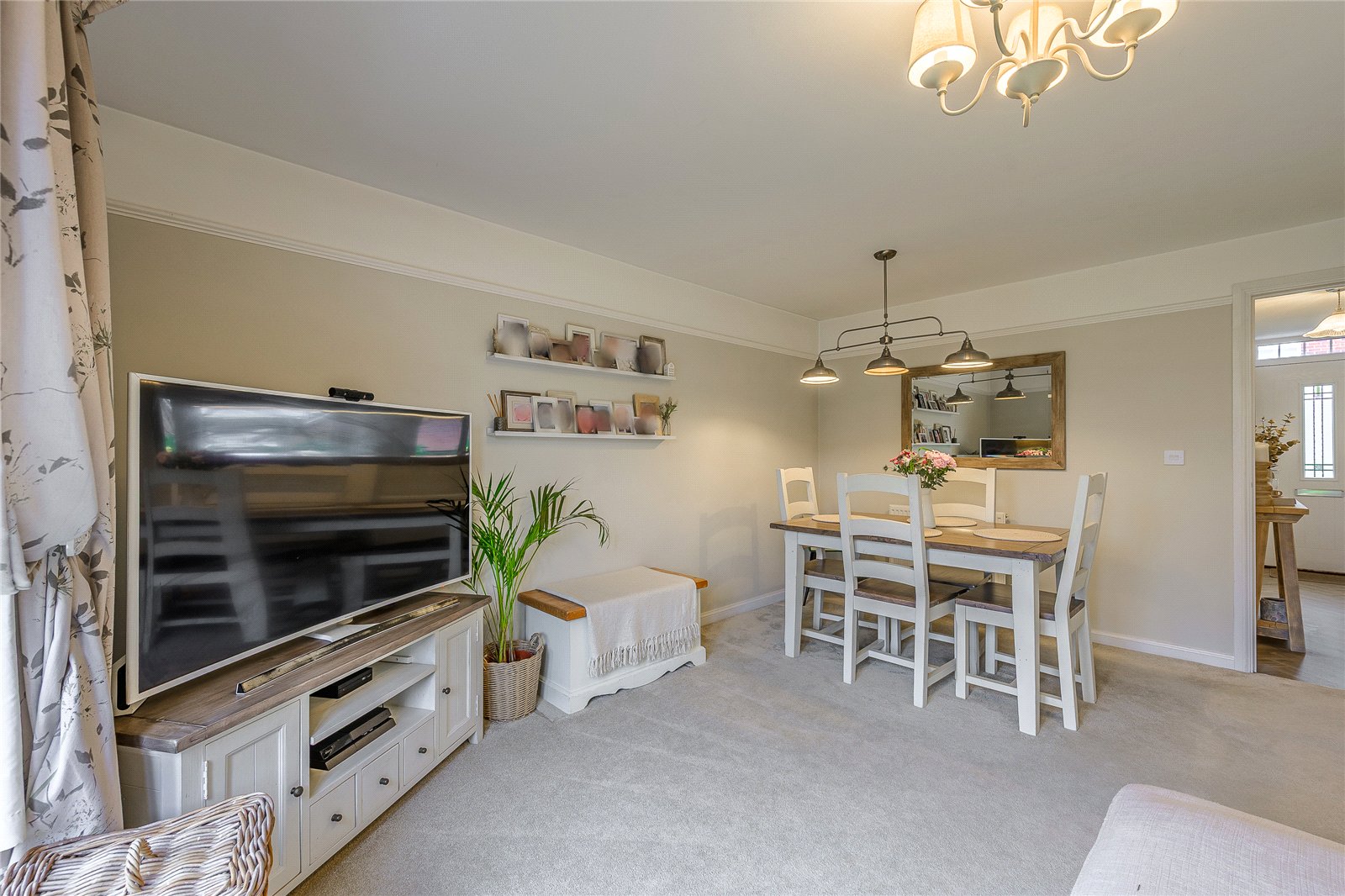 Croft Gardens, Wolverhampton, West Midlands, WV10 - DB Roberts