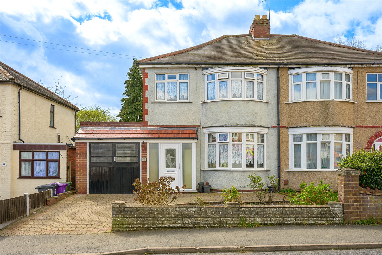 Burland Avenue, Claregate, Wolverhampton, WV6 - DB Roberts