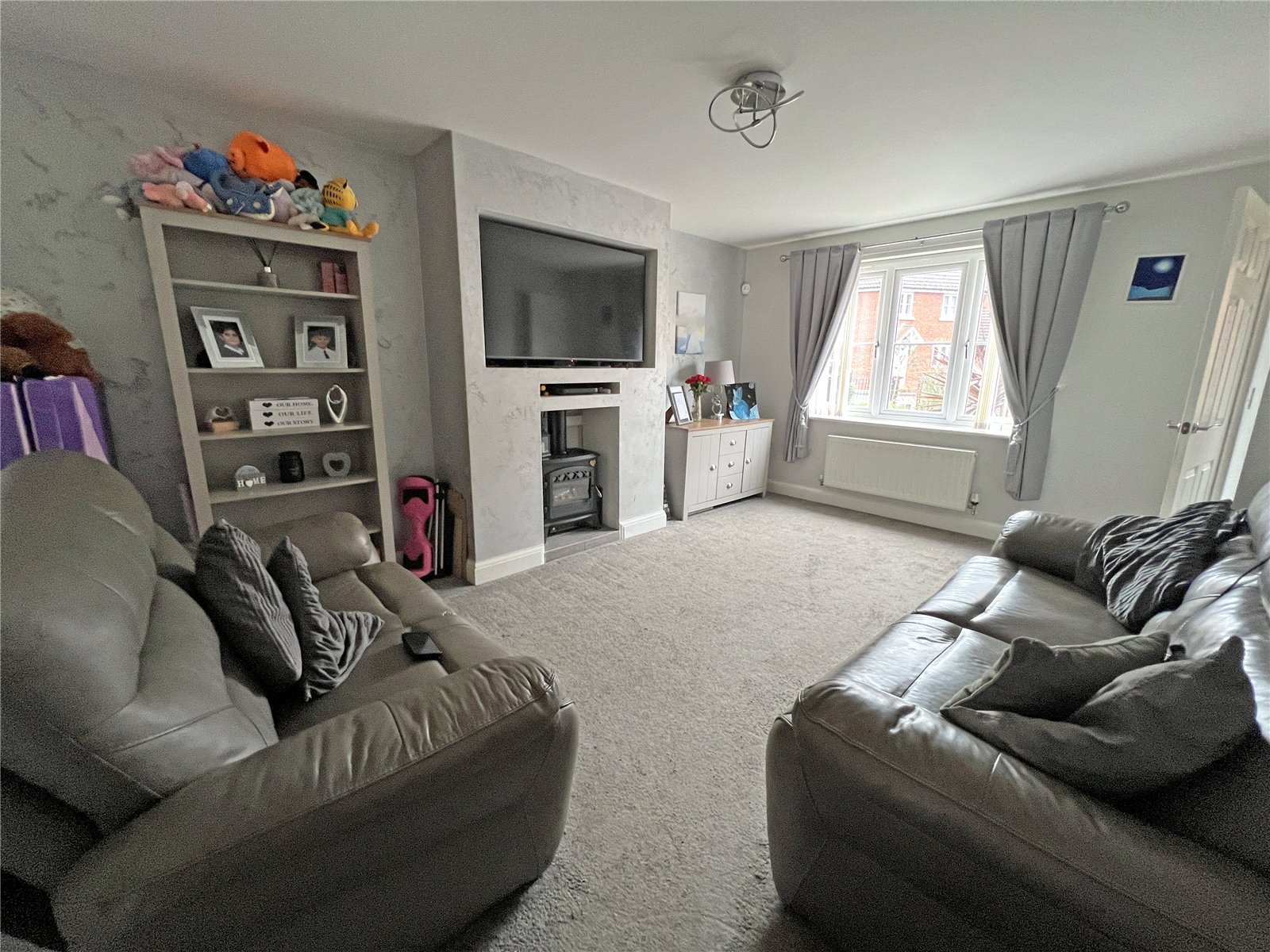 Birchwood Close, Arleston, Telford, TF1 - DB Roberts