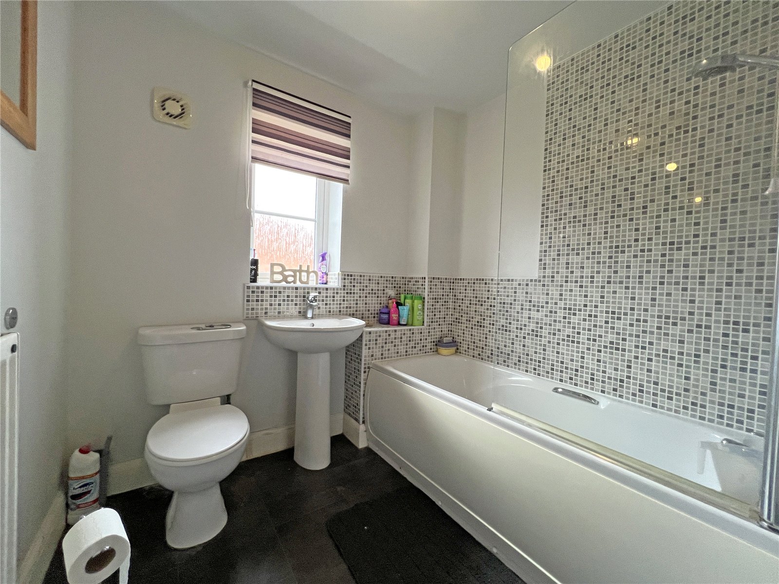 Birchwood Close, Arleston, Telford, TF1 - DB Roberts