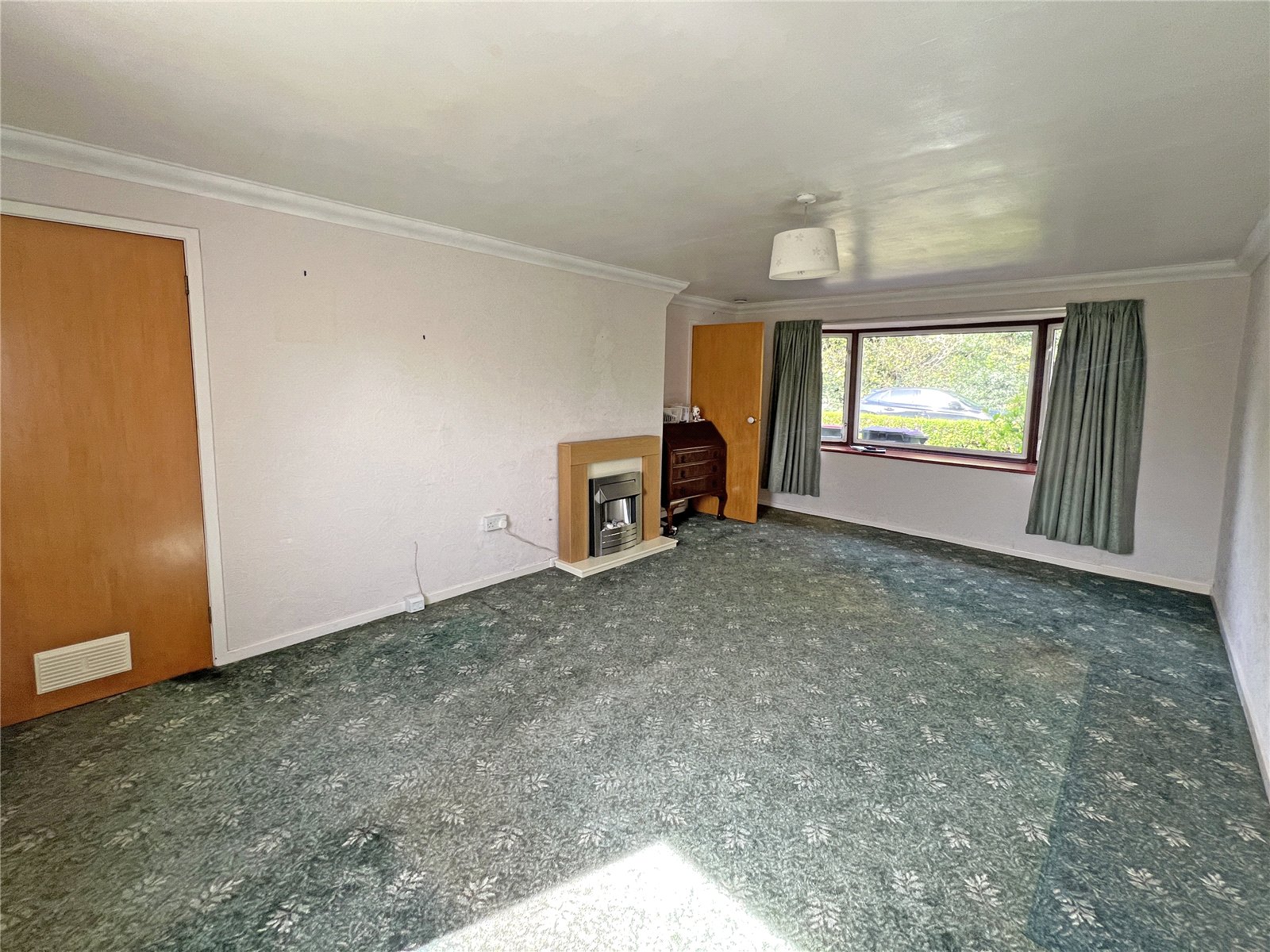 Manor Road, Dawley, Telford, TF4 - DB Roberts