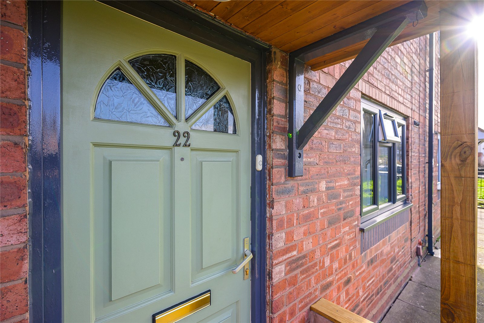 Burton Road, Heath Town, Wolverhampton, WV10 - DB Roberts