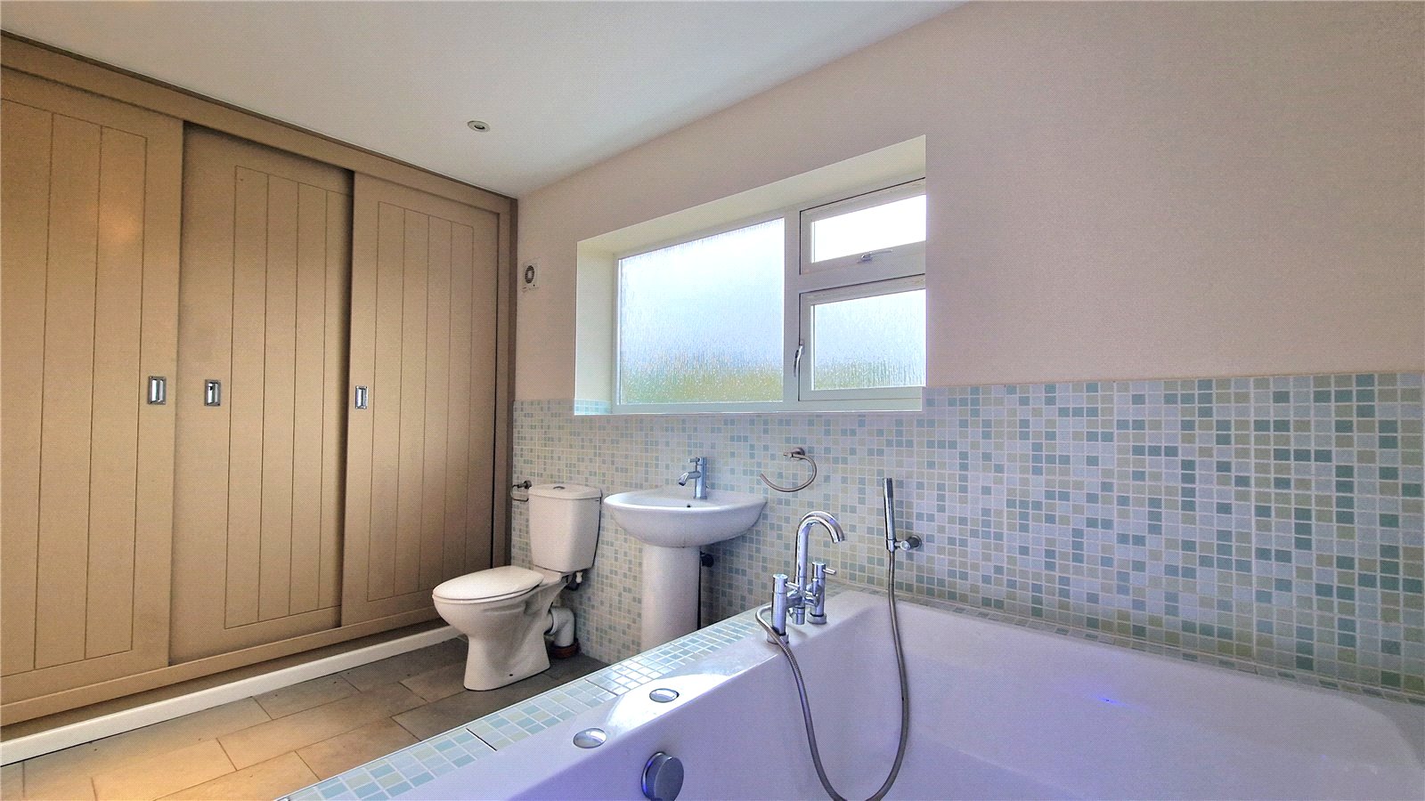 Darwin Road, Wellington, Telford, TF1 - DB Roberts