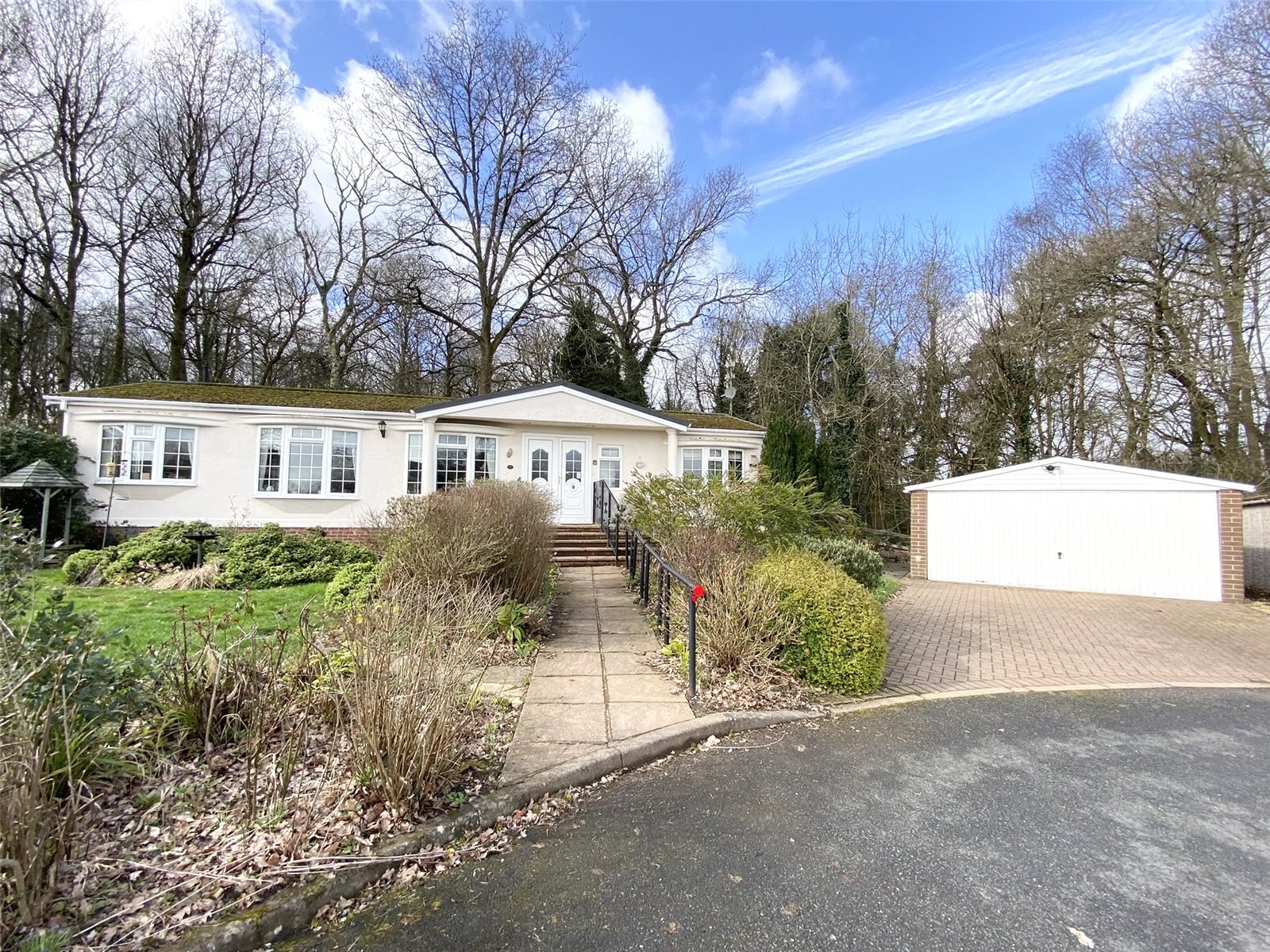 Tweedale Drive, Severn Gorge Park, Telford, TF7 - DB Roberts