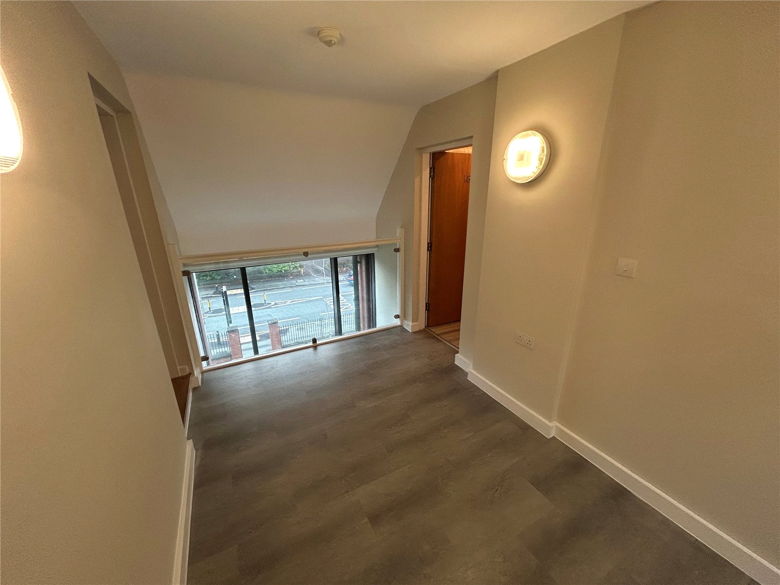 Apartment 18, Balfour Crescent, Tettenhall, Wolverhampton, WV6 - DB Roberts