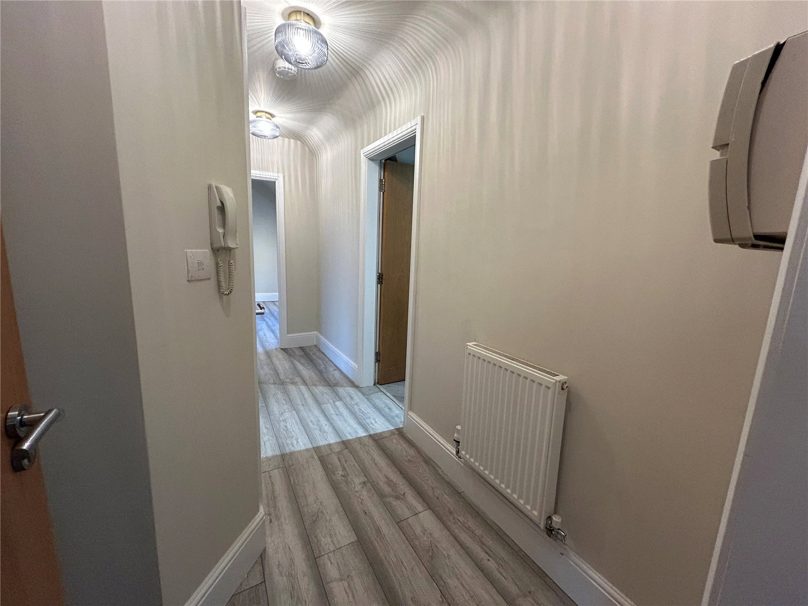 Apartment 18, Balfour Crescent, Tettenhall, Wolverhampton, WV6 - DB Roberts
