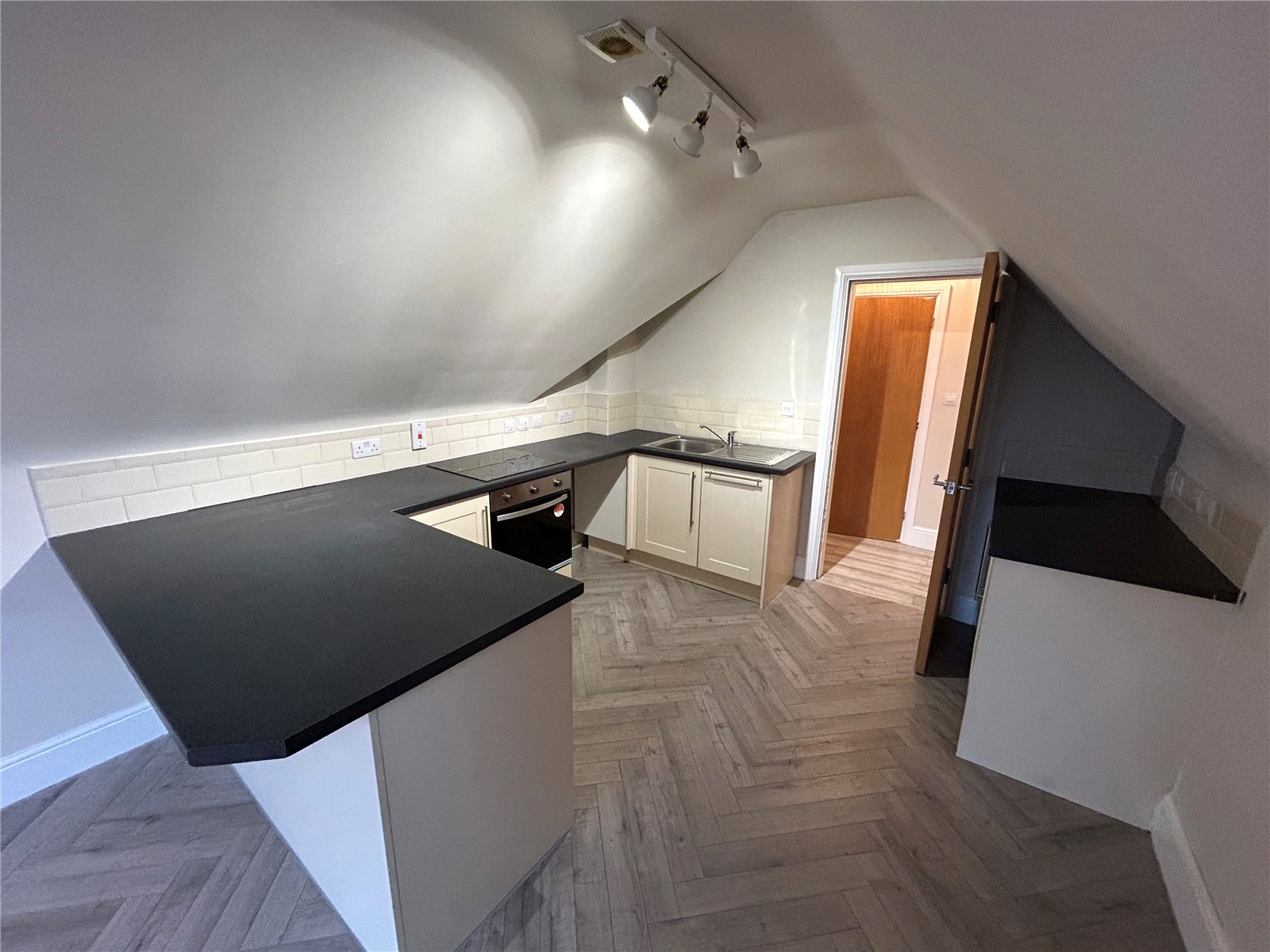 Apartment 18, Balfour Crescent, Tettenhall, Wolverhampton, WV6 - DB Roberts