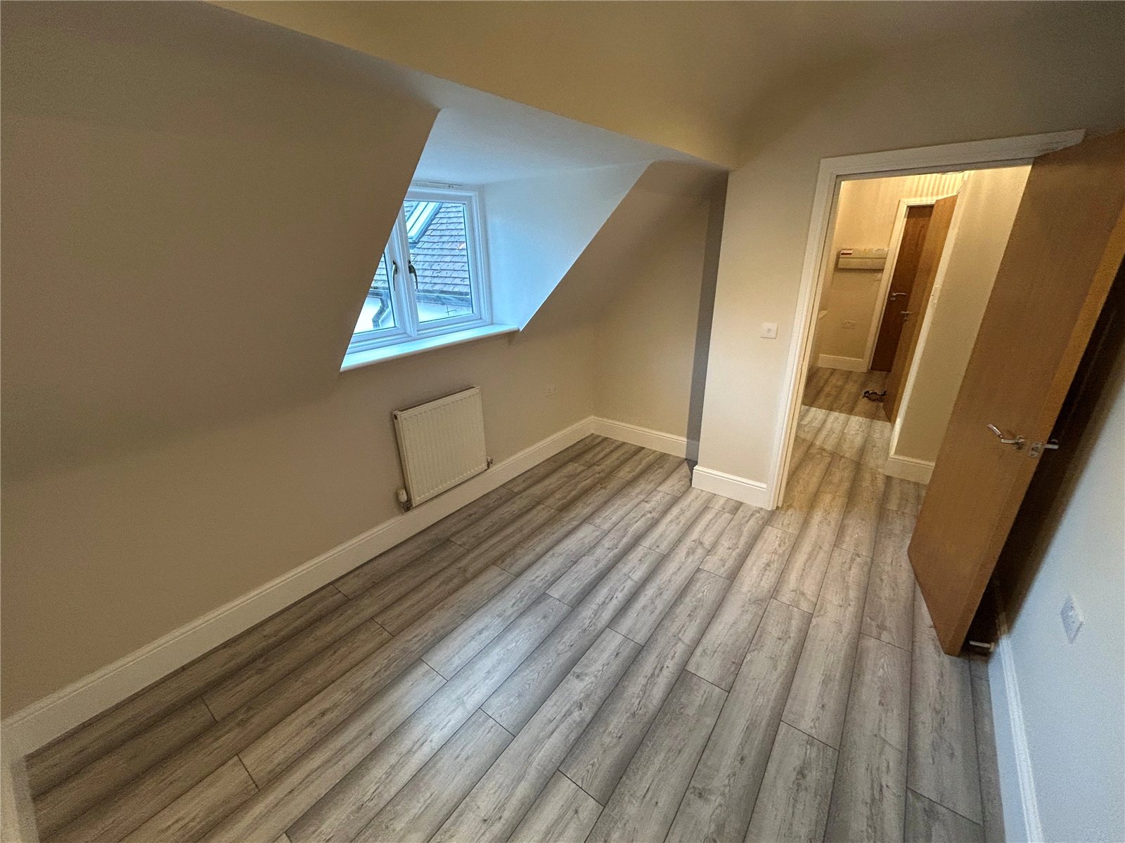 Apartment 18, Balfour Crescent, Tettenhall, Wolverhampton, WV6 - DB Roberts
