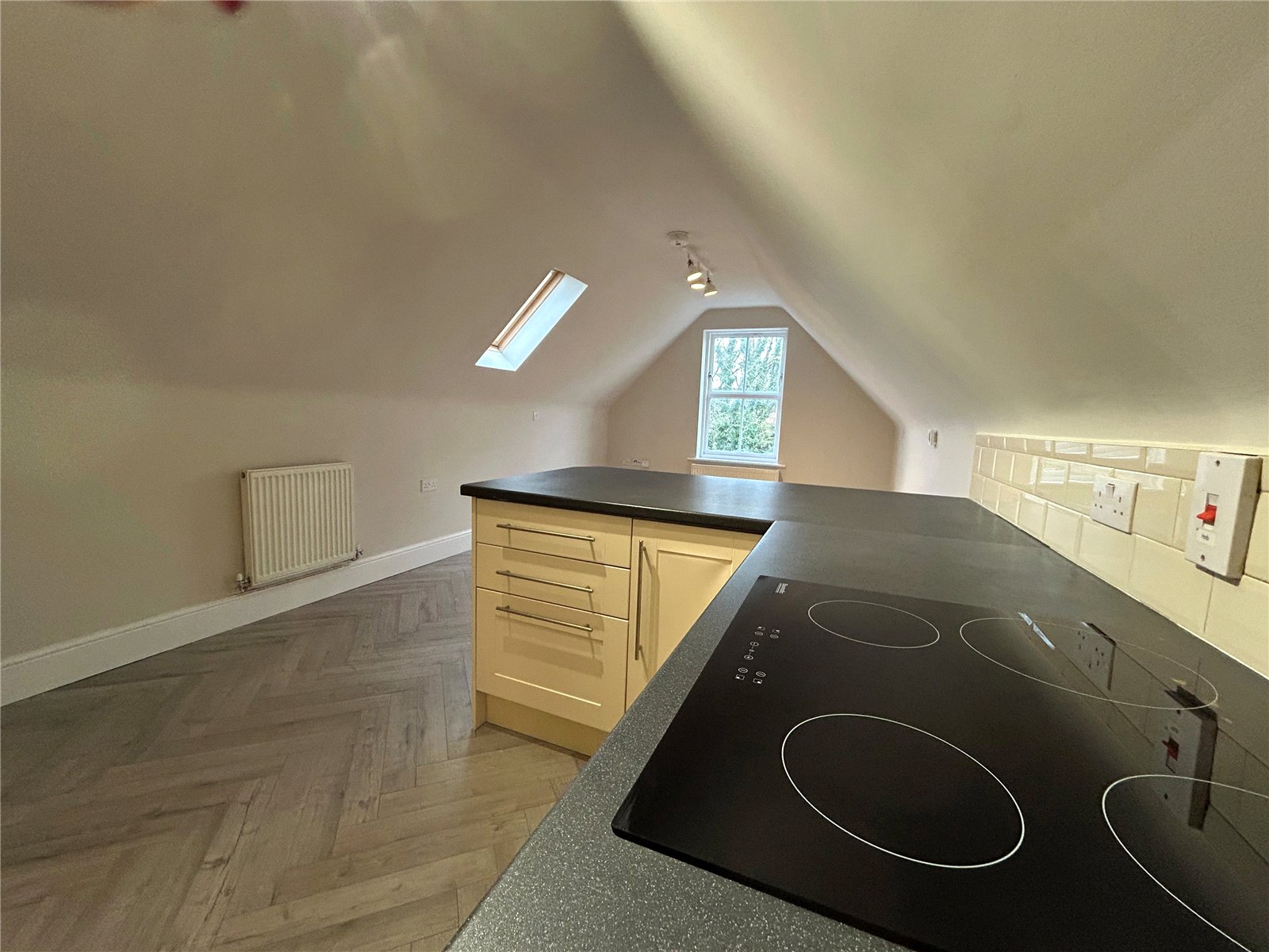 Apartment 18, Balfour Crescent, Tettenhall, Wolverhampton, WV6 - DB Roberts