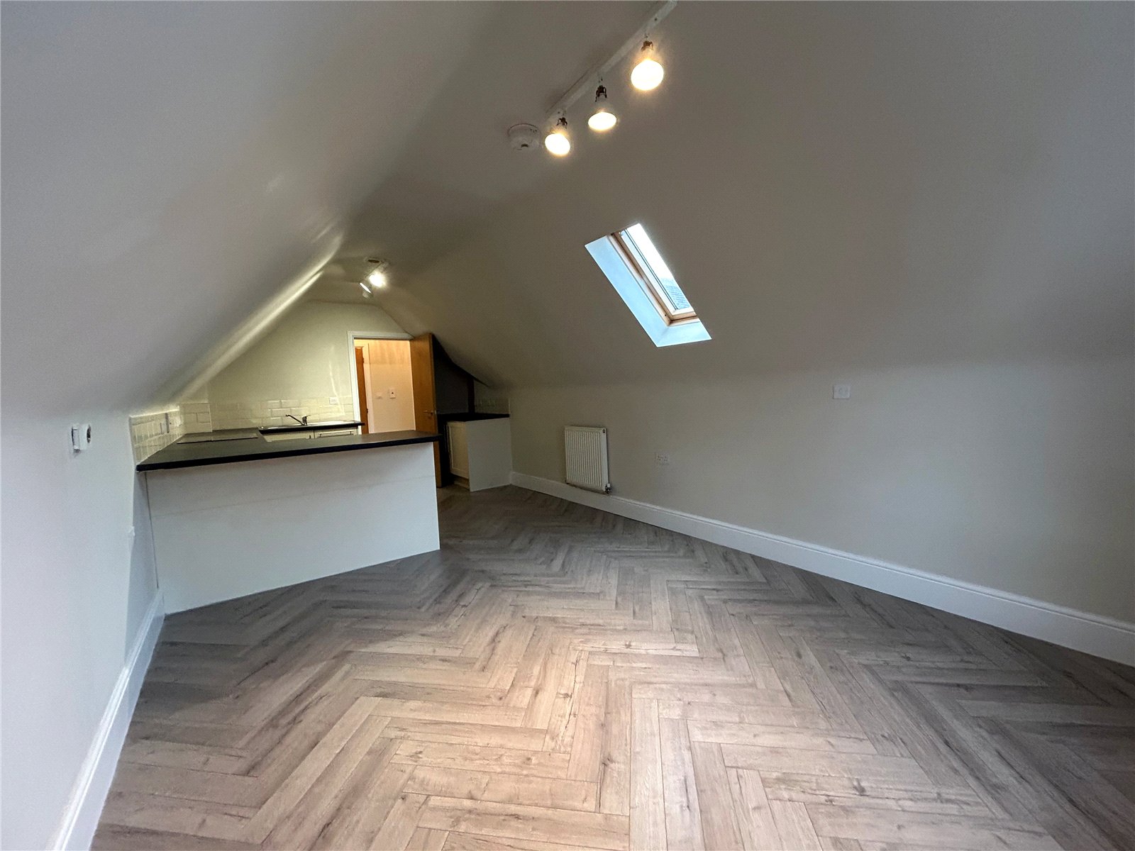 Apartment 18, Balfour Crescent, Tettenhall, Wolverhampton, WV6 - DB Roberts