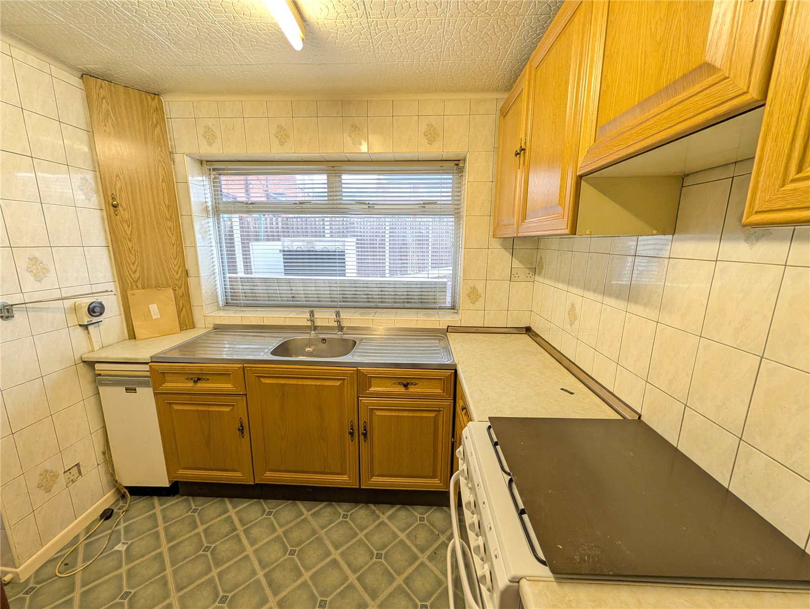 Lyndhurst Drive, Trench, Telford, TF2 - DB Roberts