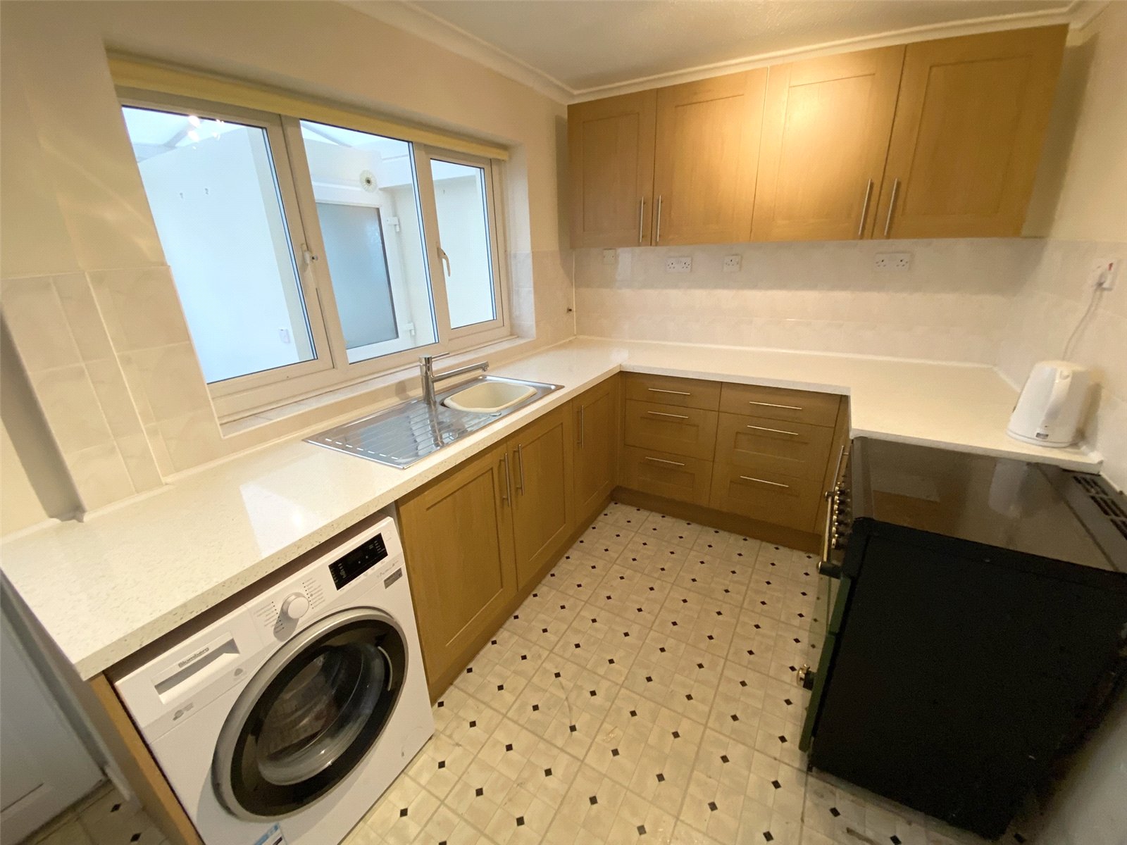 Albion Street, St. Georges, Telford, TF2 - DB Roberts