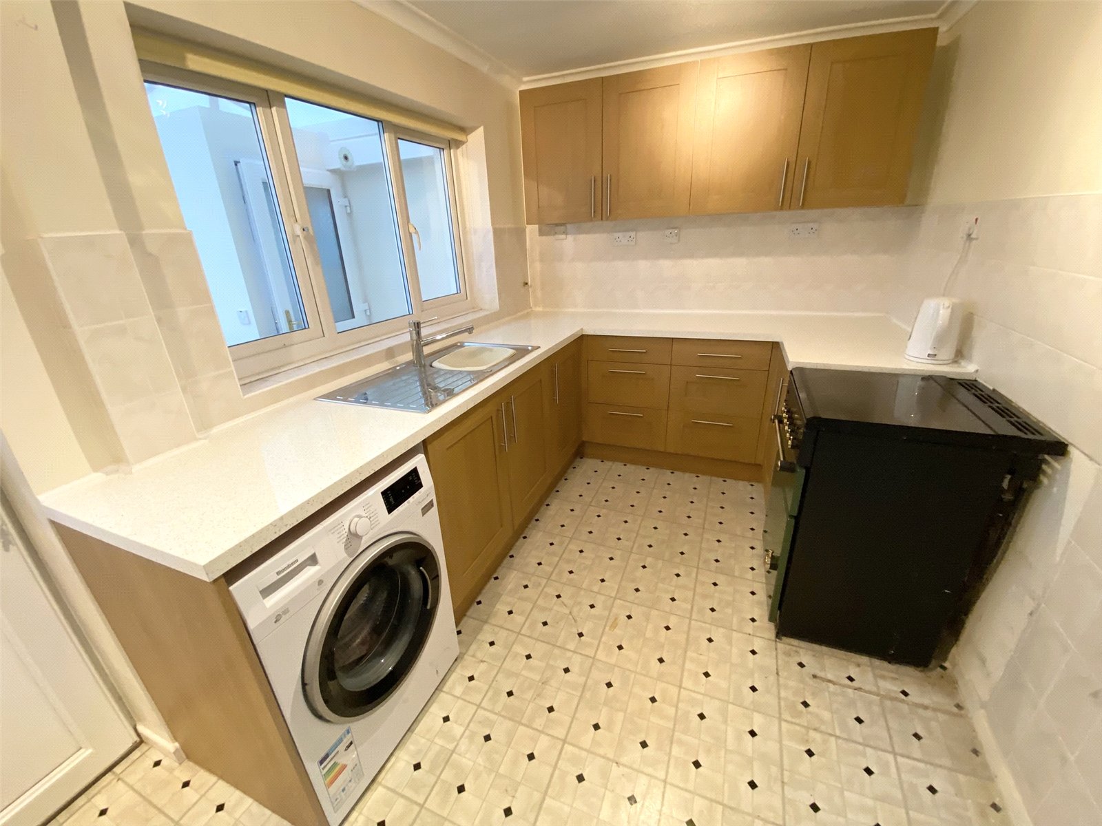 Albion Street, St. Georges, Telford, TF2 - DB Roberts