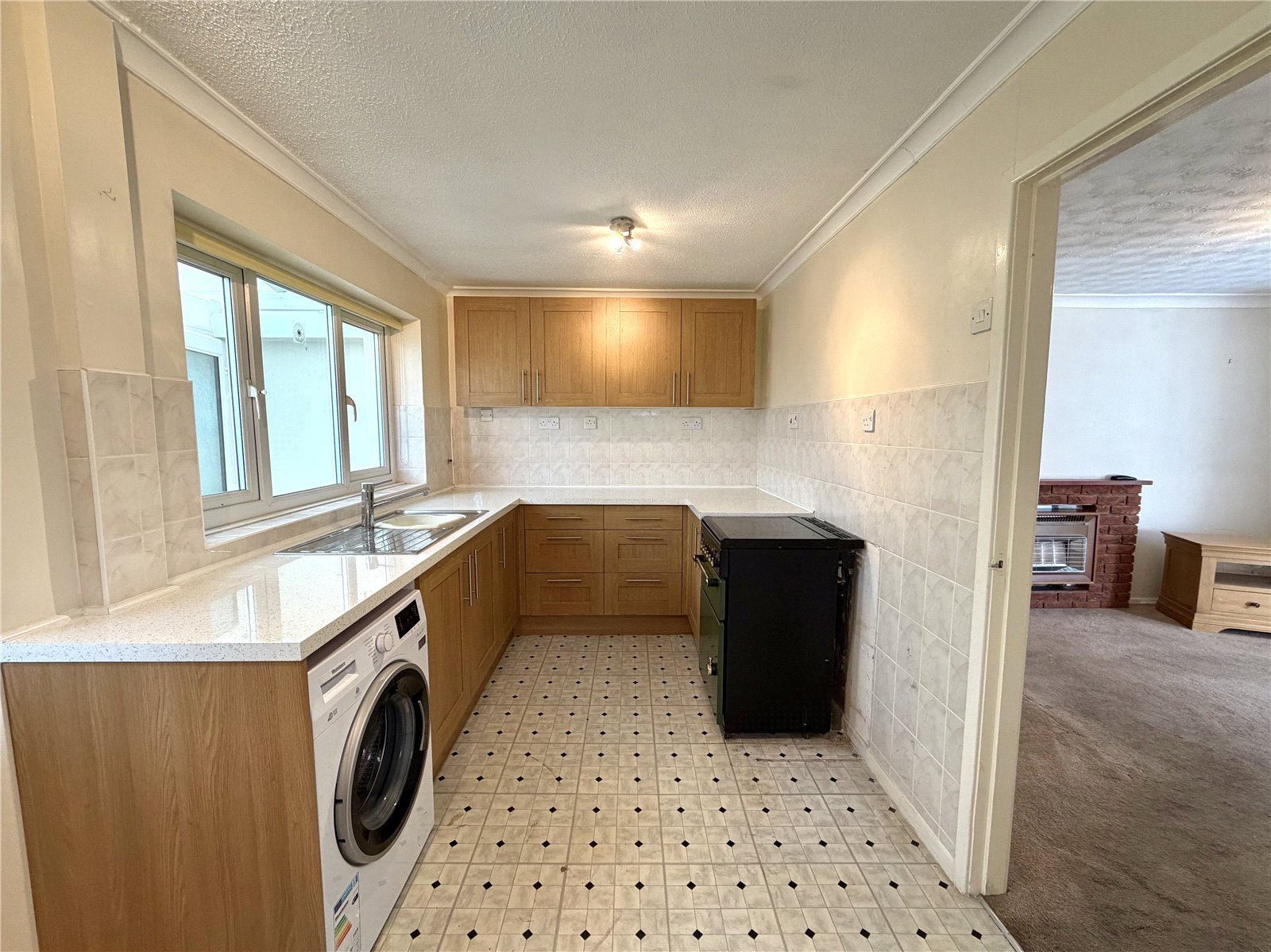 Albion Street, St. Georges, Telford, TF2 - DB Roberts