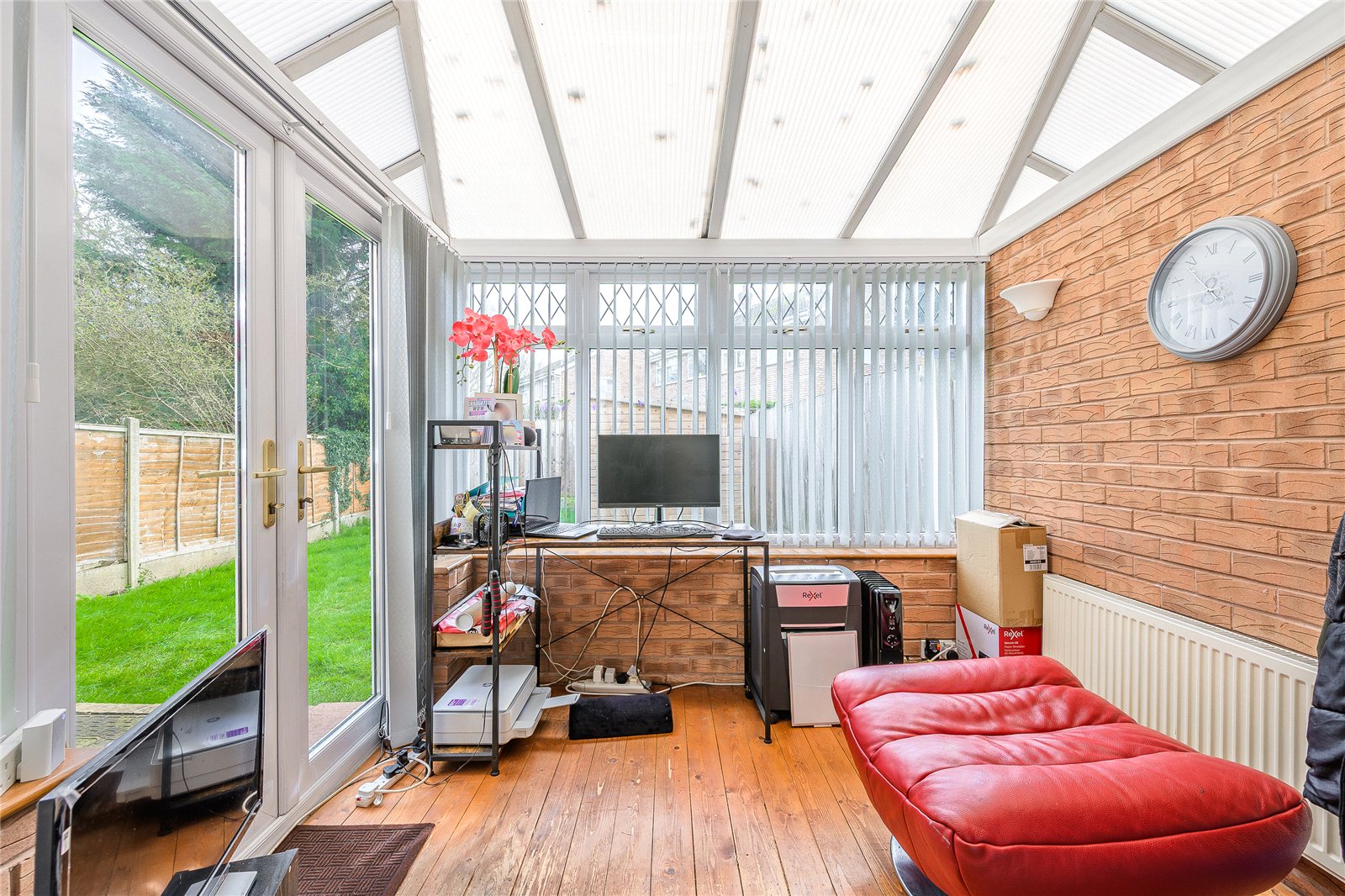 Brookdale Drive, Penn, Wolverhampton, WV4 - DB Roberts