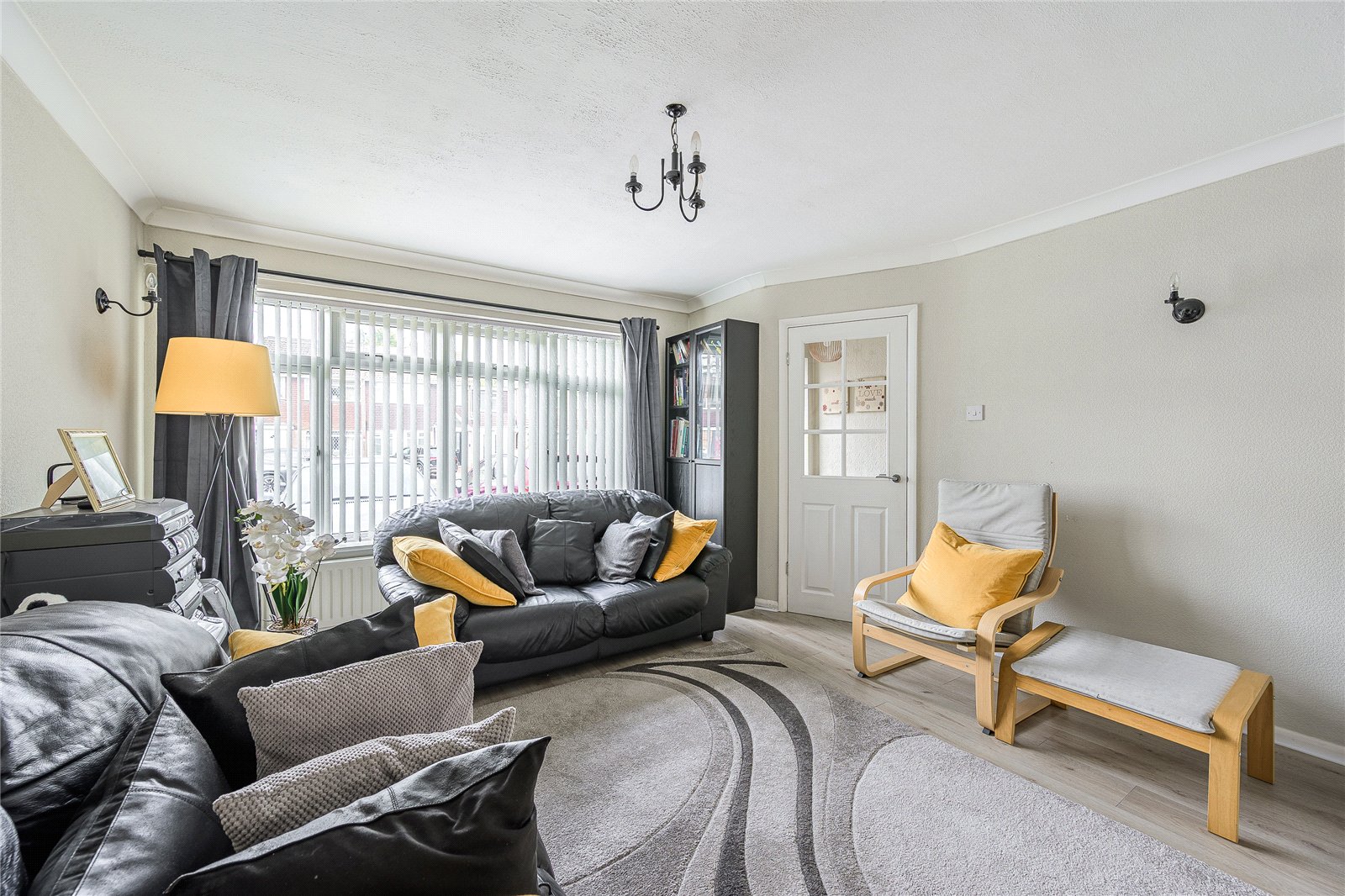 Brookdale Drive, Penn, Wolverhampton, WV4 - DB Roberts