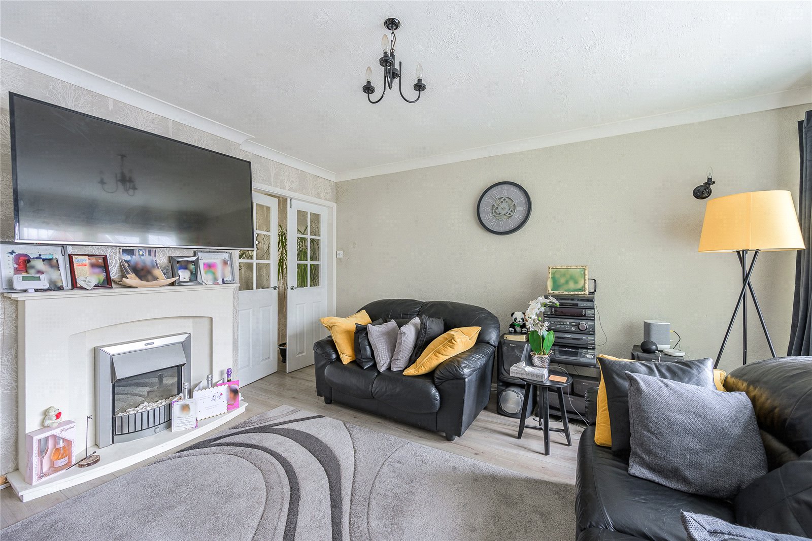 Brookdale Drive, Penn, Wolverhampton, WV4 - DB Roberts