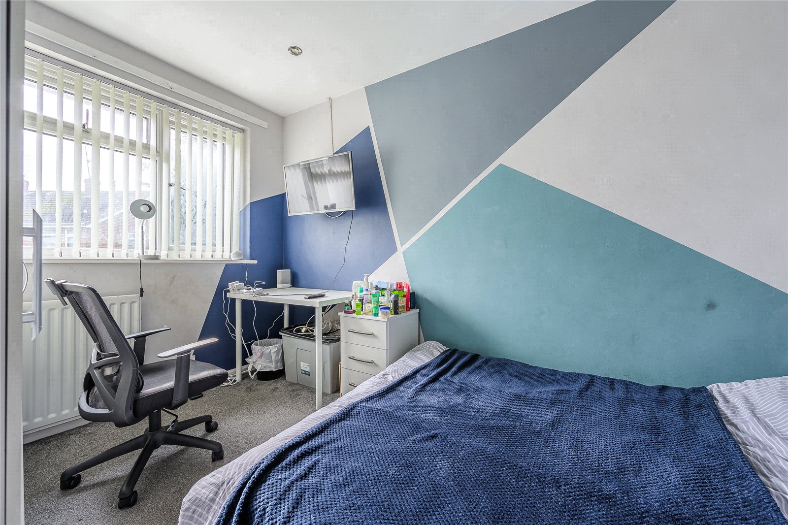 Brookdale Drive, Penn, Wolverhampton, WV4 - DB Roberts