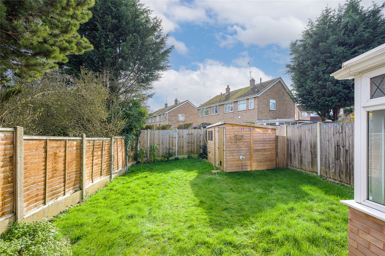 Brookdale Drive, Penn, Wolverhampton, WV4 - DB Roberts